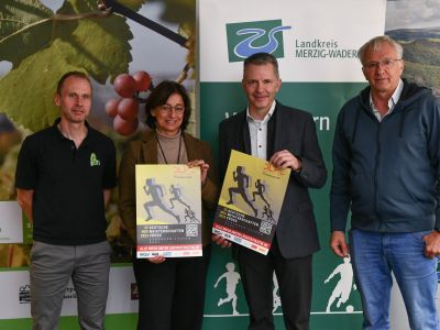 v.l.n.r. - Patrick Müller, Daniela Schlegel-Friedrich, Ralf Uhlenbruch und Werner Klein